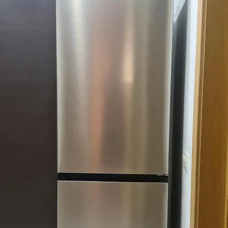 Deea * Нэводари