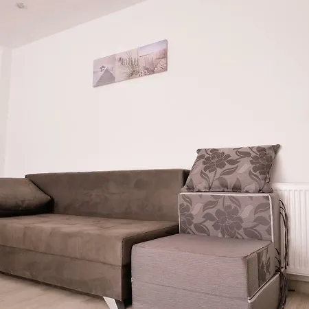 Apartment Deea *